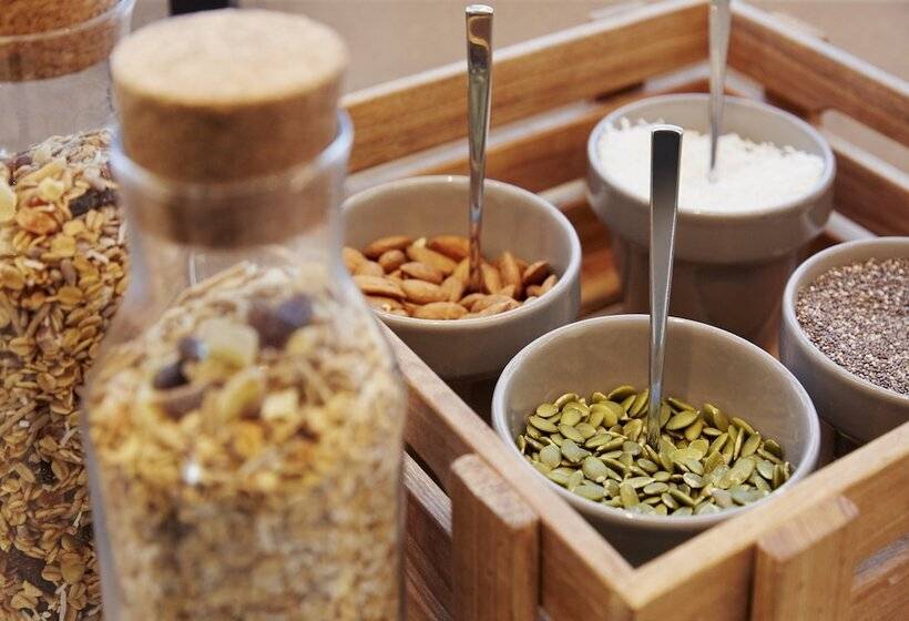 בית מלון כפרי Holiday Inn Express Newcastle, An Ihg