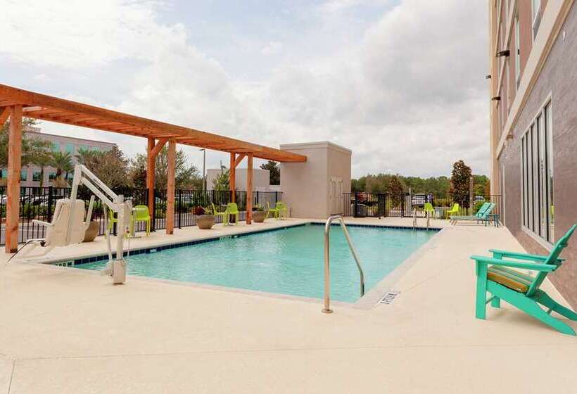 هتل Home2 Suites By Hilton Orlando South Park