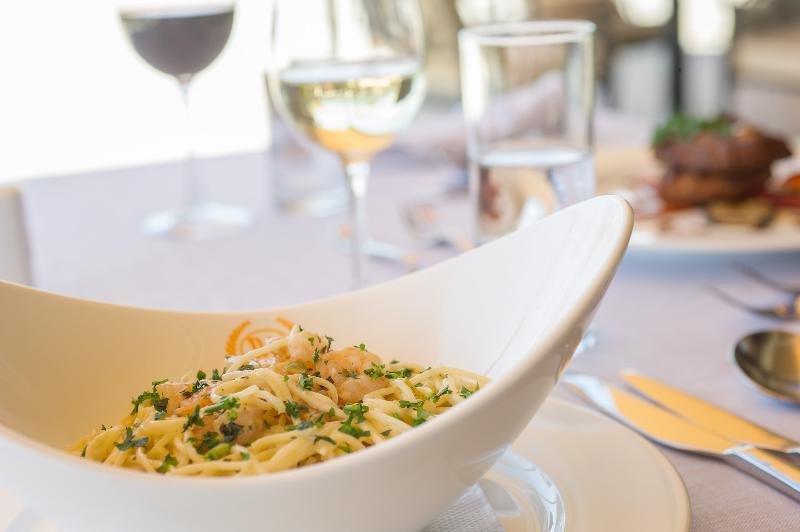 Отель Ngorongoro Oldeani Mountain Lodge