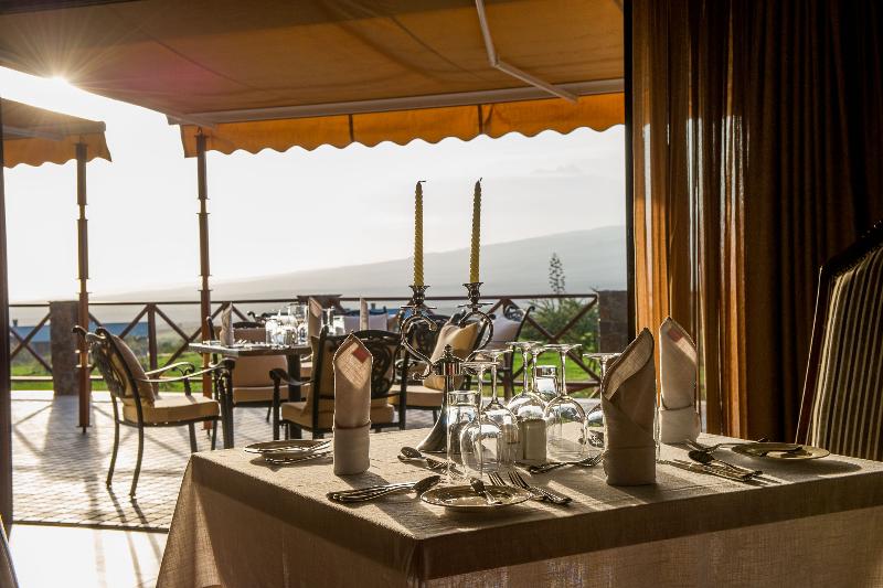 Отель Ngorongoro Oldeani Mountain Lodge