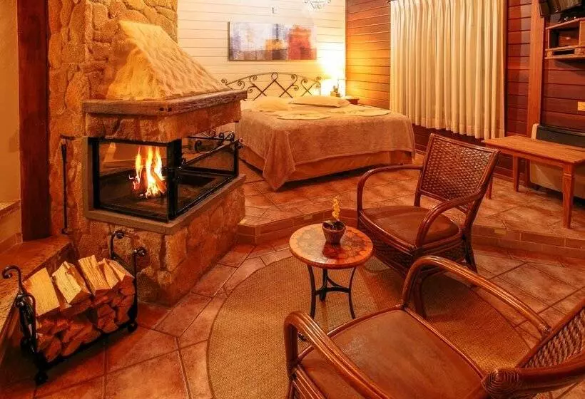 Hotelli Pousada Varanda Das Colinas