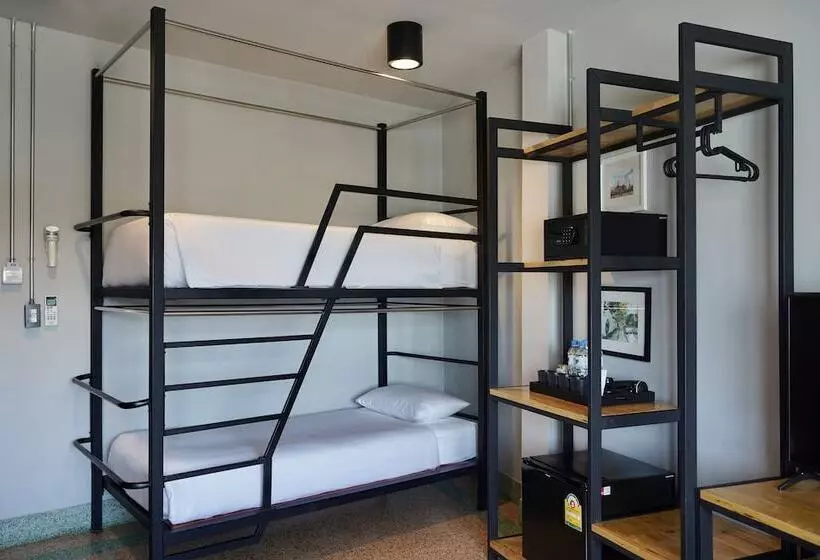 هتل W22 By Burasari