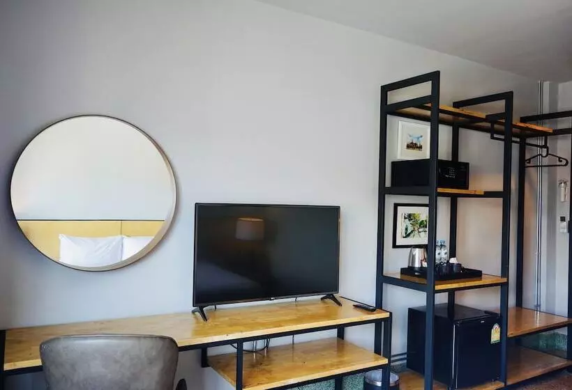 هتل W22 By Burasari