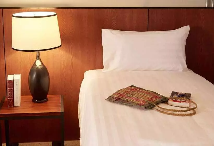 هتل W22 By Burasari