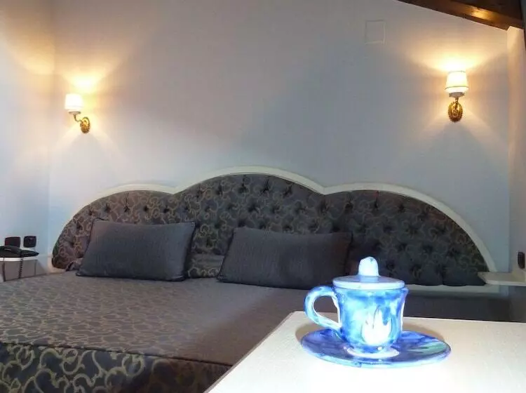 簡易ホテル Villa Calliope