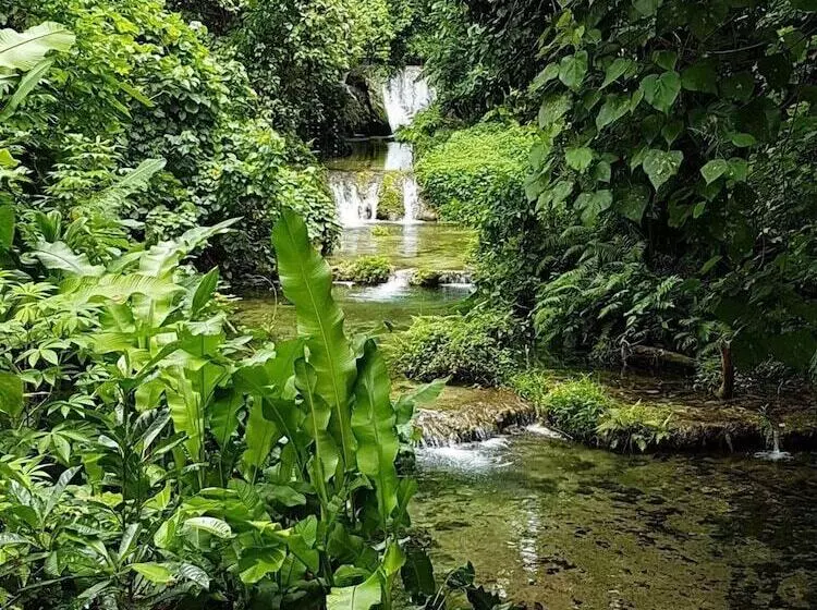 هتل Blue Bay Resort