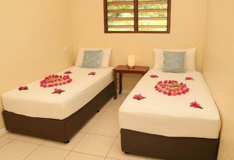 هتل Blue Bay Resort