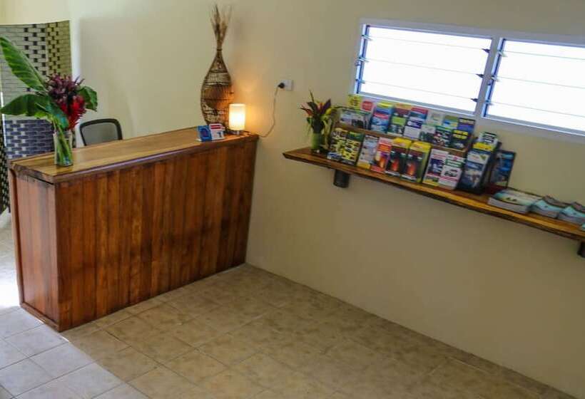 هتل Blue Bay Resort