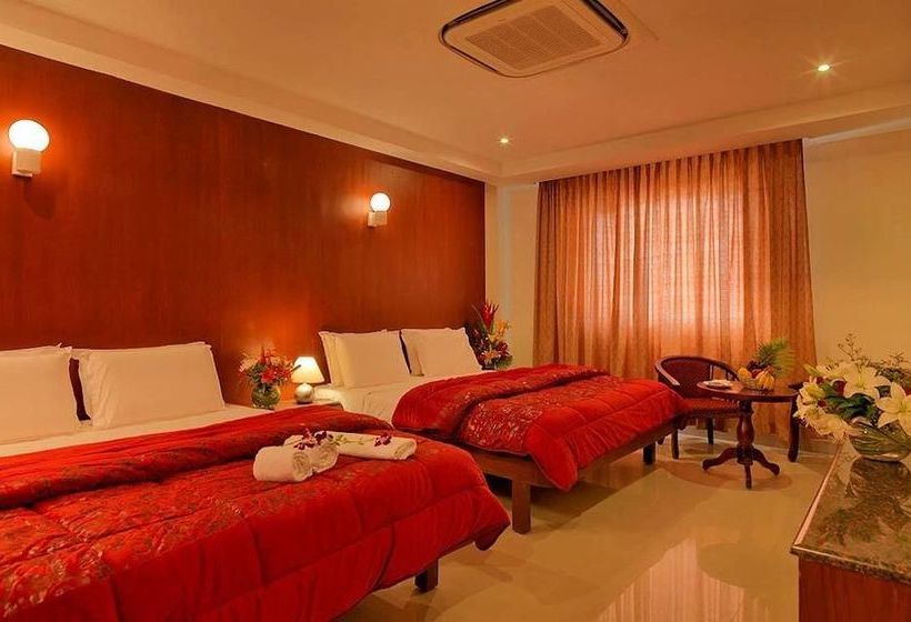 Hotel Dhanunjaya S Luxury