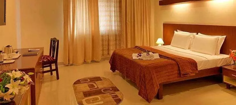 Hotelli Dhanunjaya S Luxury