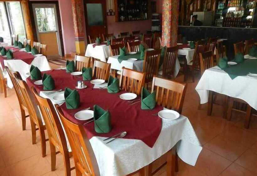 هتل Jambayang Resort