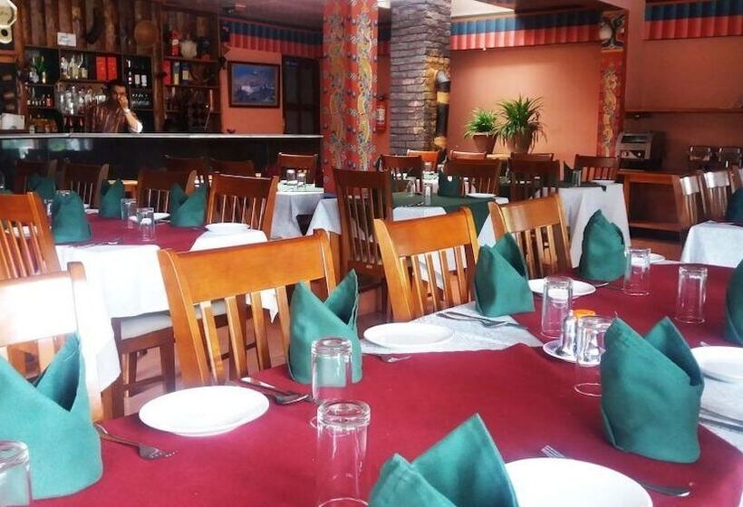 هتل Jambayang Resort