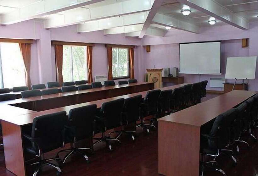 هتل Jambayang Resort