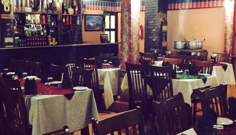 هتل Jambayang Resort