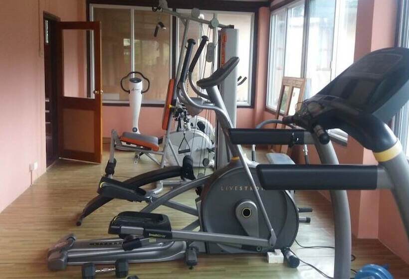 هتل Jambayang Resort