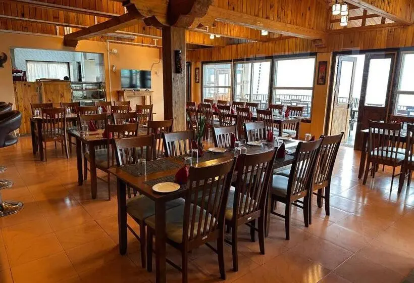 هتل Jambayang Resort