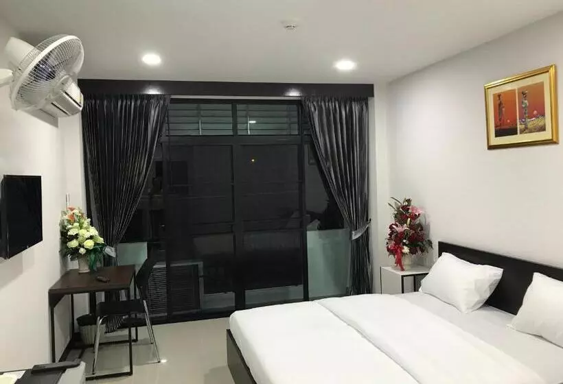هتل Jarat Mansion