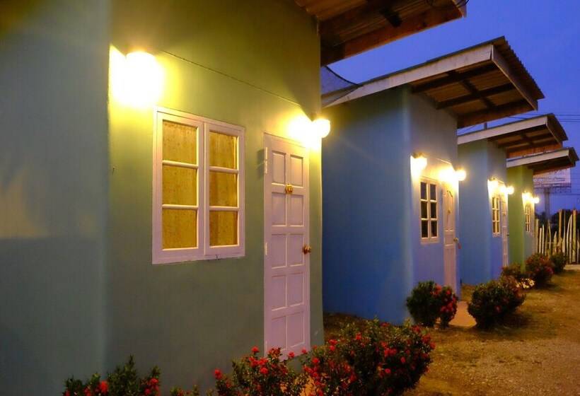 هتل Kaikatak Resort