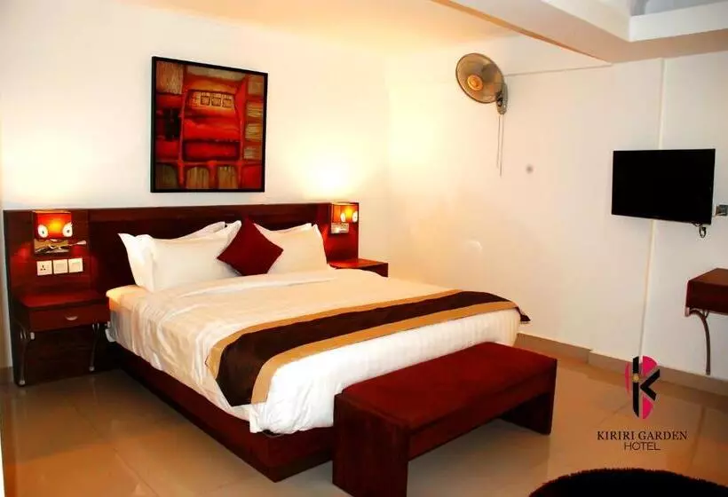 هتل Kiriri Garden