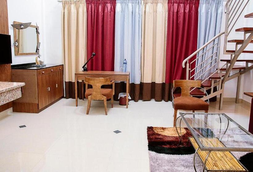 هتل Kiriri Garden