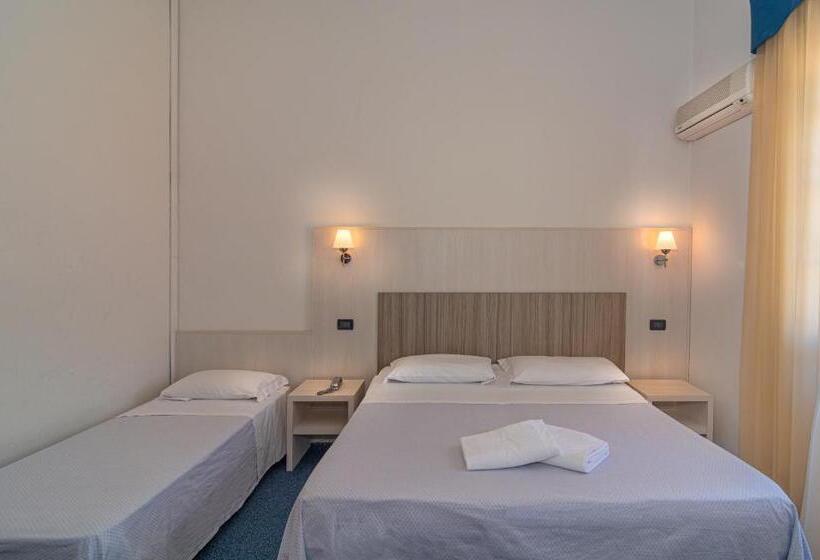 فندق Perla Del Mare