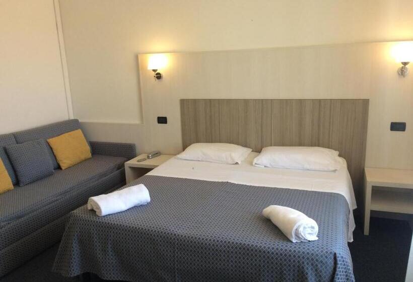 فندق Perla Del Mare