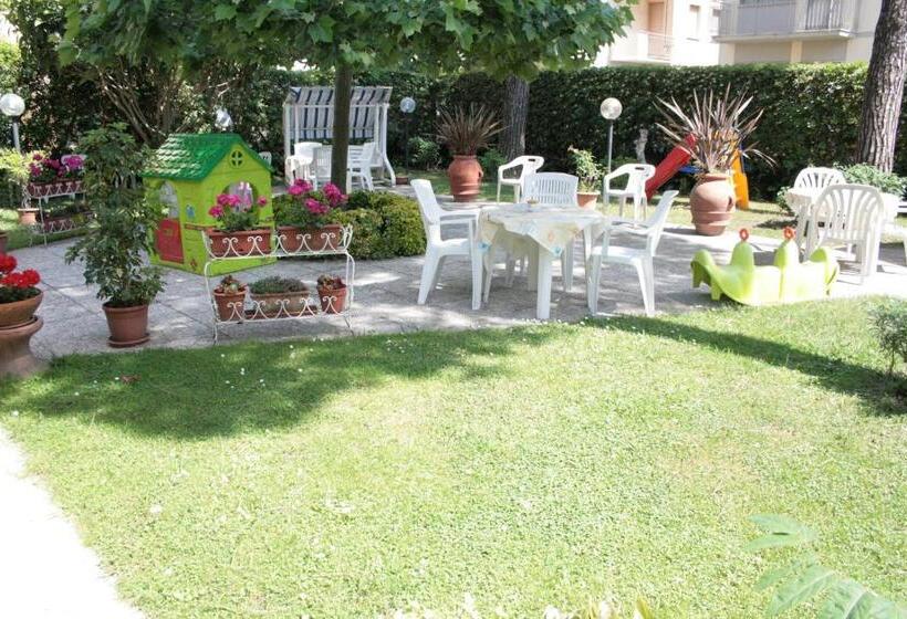 فندق Perla Del Mare