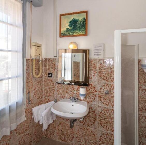 فندق Perla Del Mare