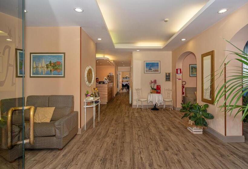 فندق Perla Del Mare