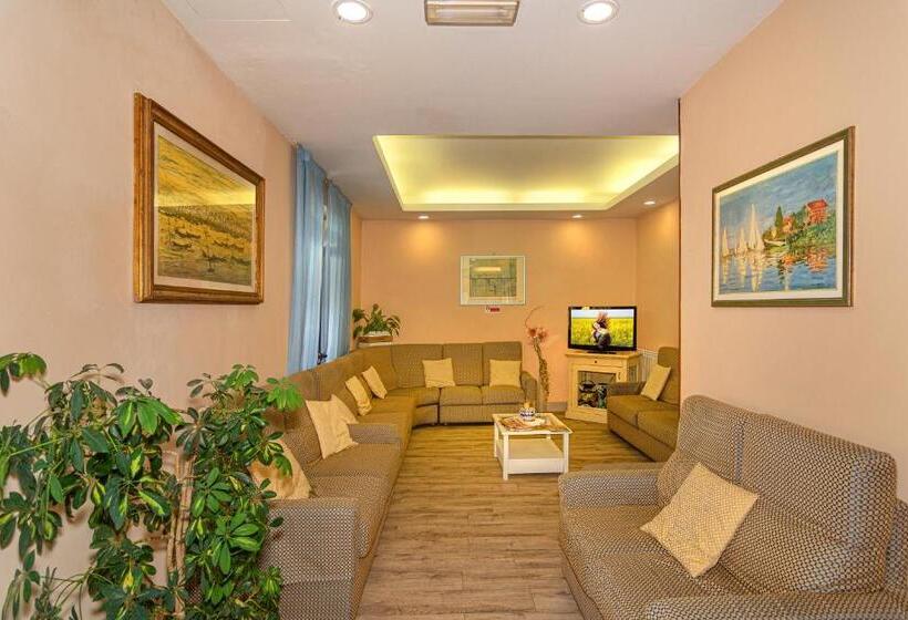 فندق Perla Del Mare