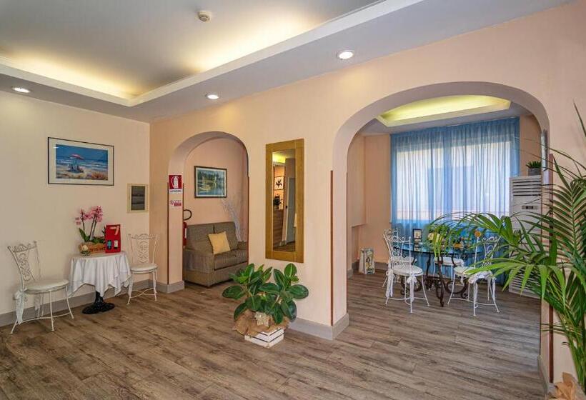 فندق Perla Del Mare