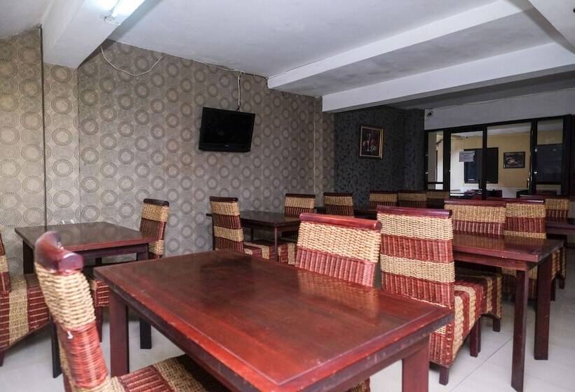 בית מלון כפרי Reddoorz Plus At Grand Populer