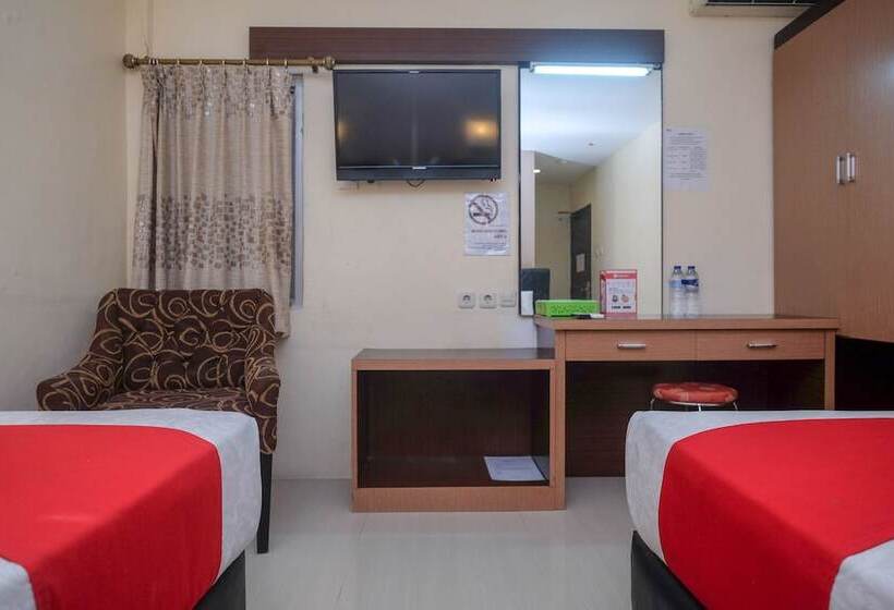 בית מלון כפרי Reddoorz Plus At Grand Populer