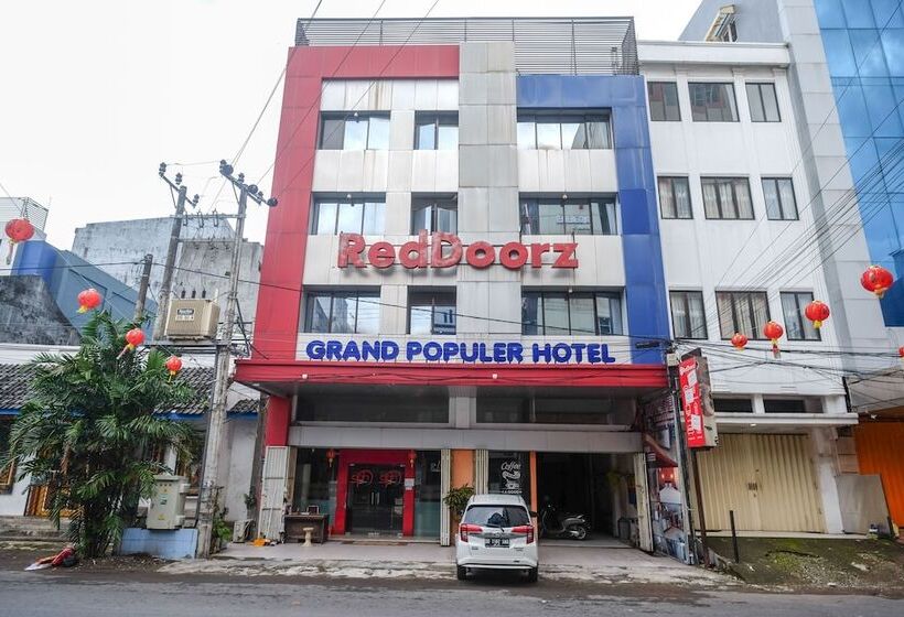 בית מלון כפרי Reddoorz Plus At Grand Populer