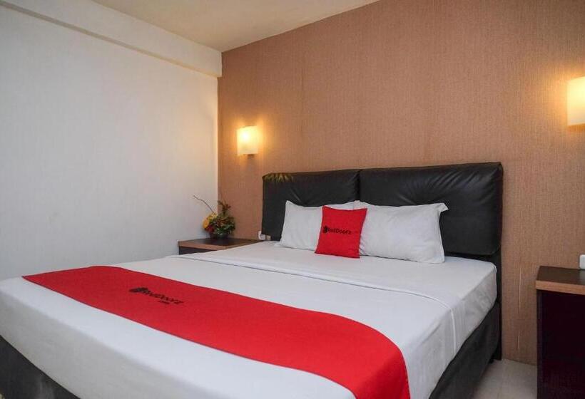 בית מלון כפרי Reddoorz Plus At Grand Populer