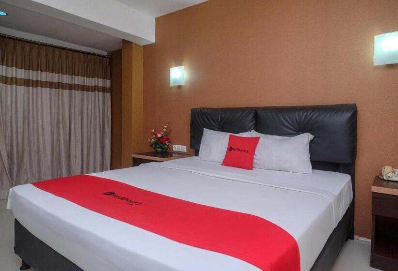 בית מלון כפרי Reddoorz Plus At Grand Populer