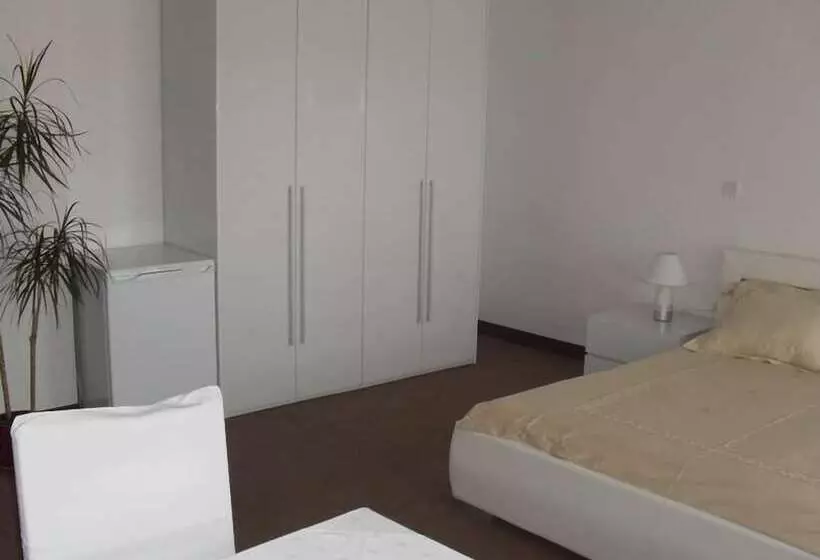 Hotelli Rooms Elez