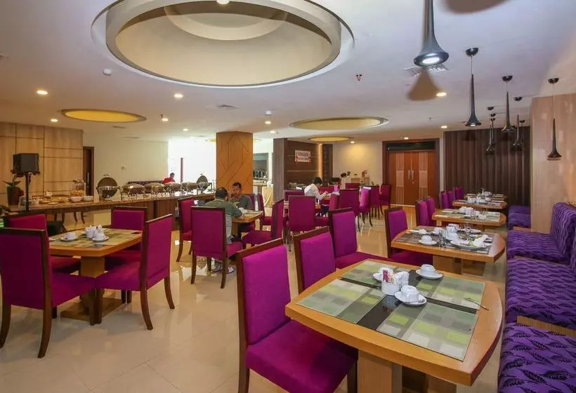 Hotelli Airy International Plaza Kolonel Atmo 16 Palembang