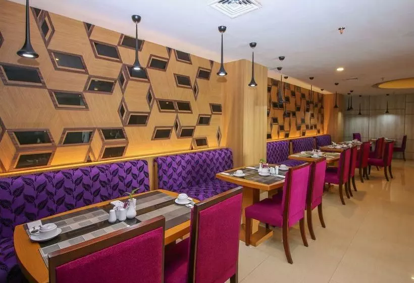 Hotelli Airy International Plaza Kolonel Atmo 16 Palembang