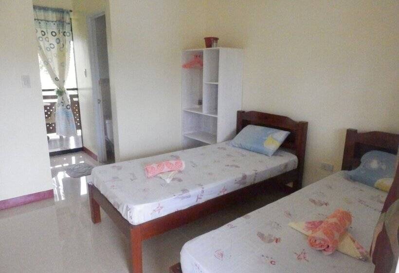 בית מלון כפרי Sunshine Paradise Inn