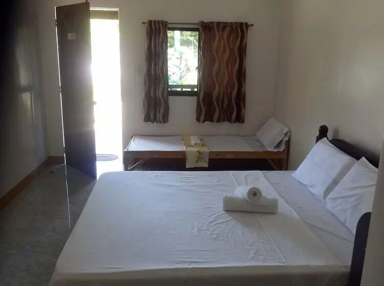 هتل Sunshine Paradise Inn