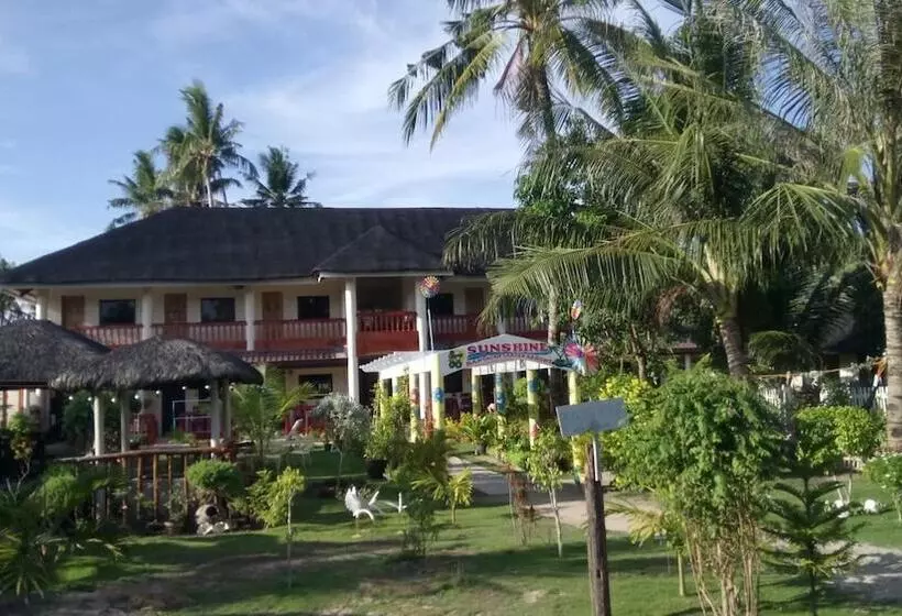 هتل Sunshine Paradise Inn