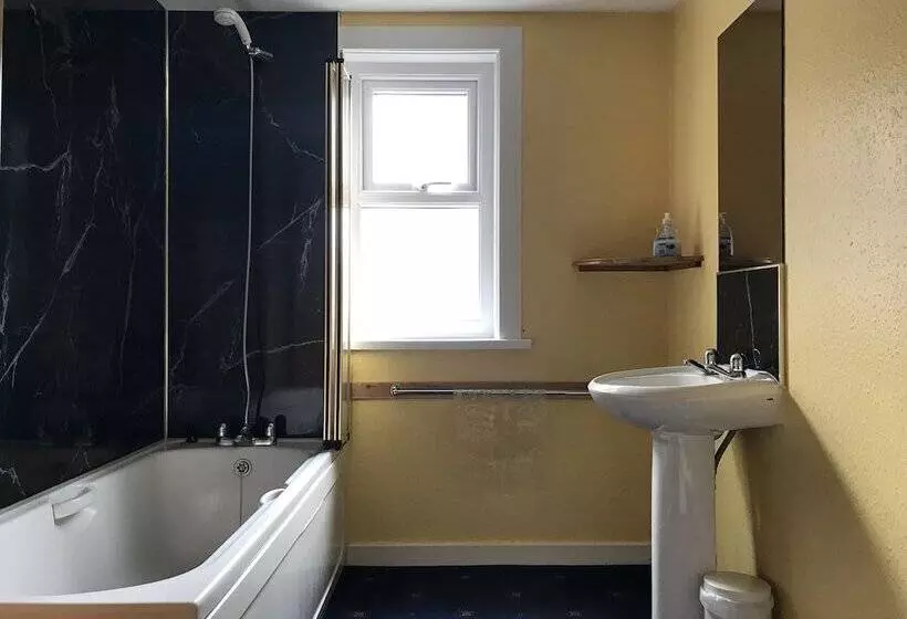 Hotelli The Old Coach House