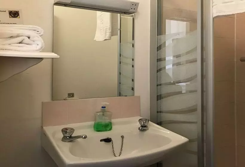 Hotelli The Old Coach House