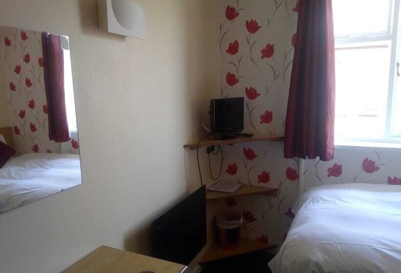 فندق The Old Coach House