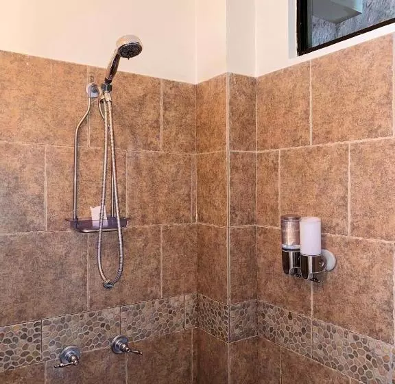 Hotelli Vista Las Olas Resort