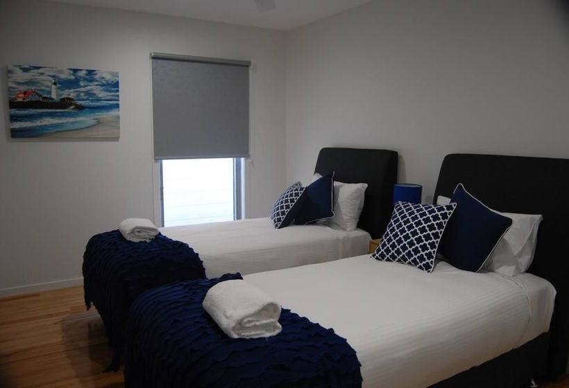 Pearls On Sapphire Beach