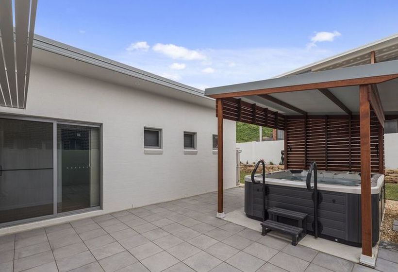 Pearls On Sapphire Beach