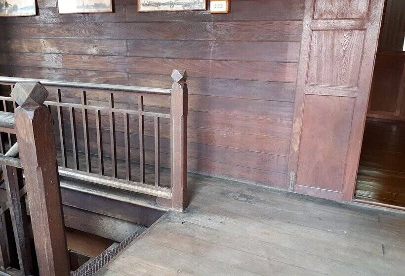 Pensão Baan Khunyaichuea