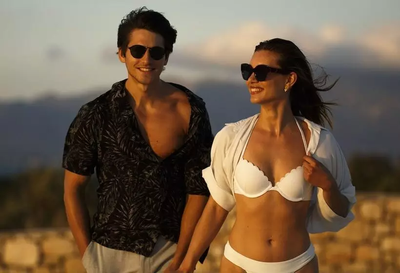 پانسیون Eight Dimensions Capari Suites Elafonisos